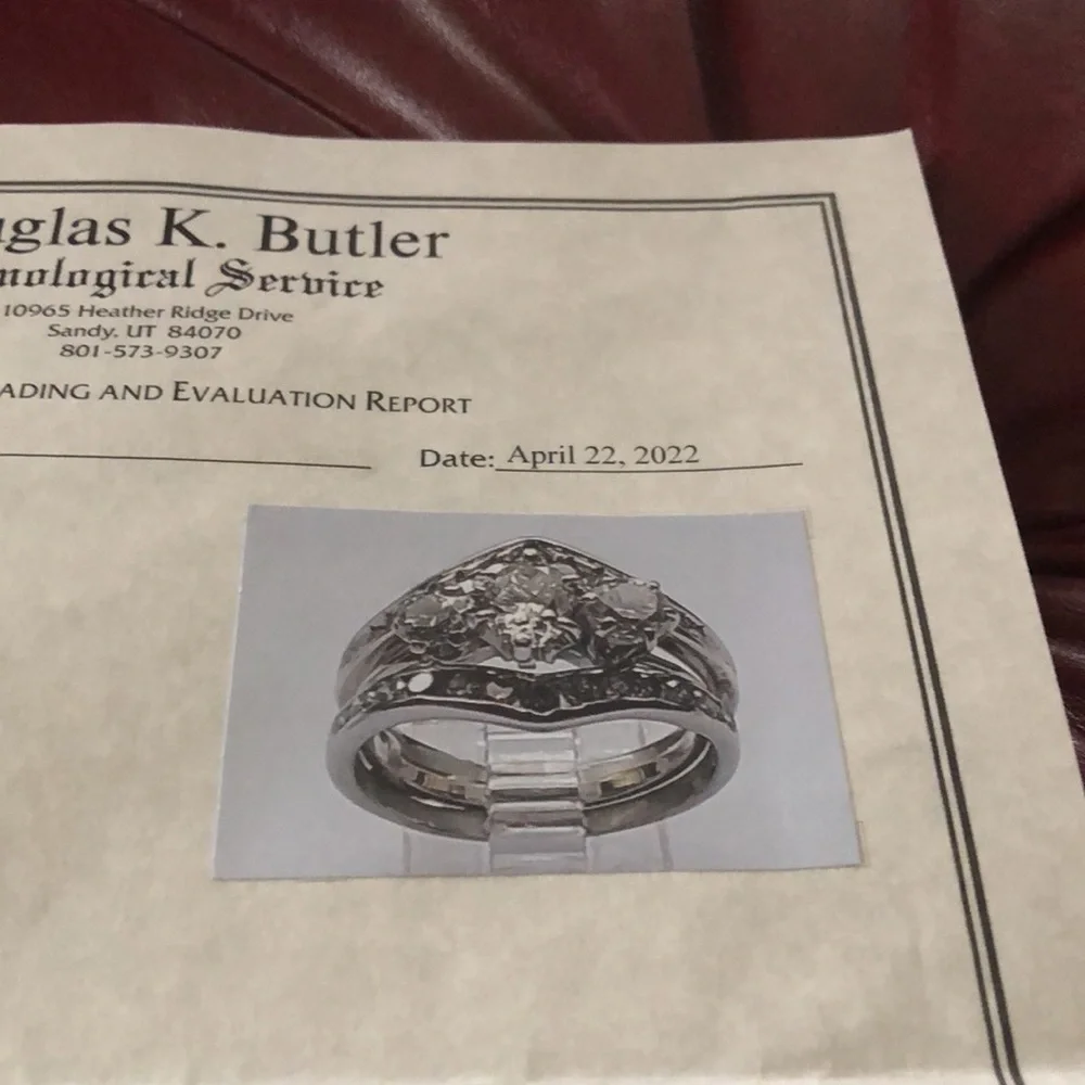 Beautiful Diamond Wedding Set - Picture 10 of 11